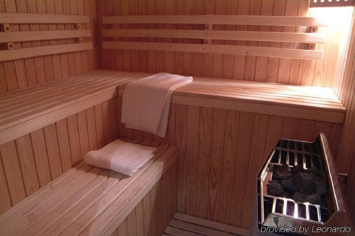 Express - - Patagonia 4*