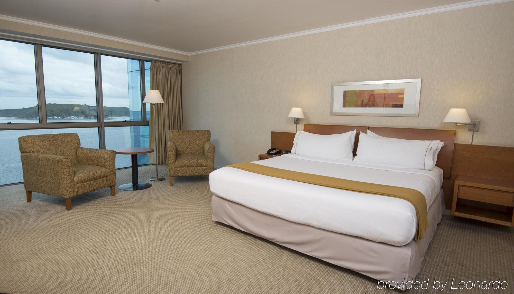 Express - - Patagonia 4* Puerto Montt