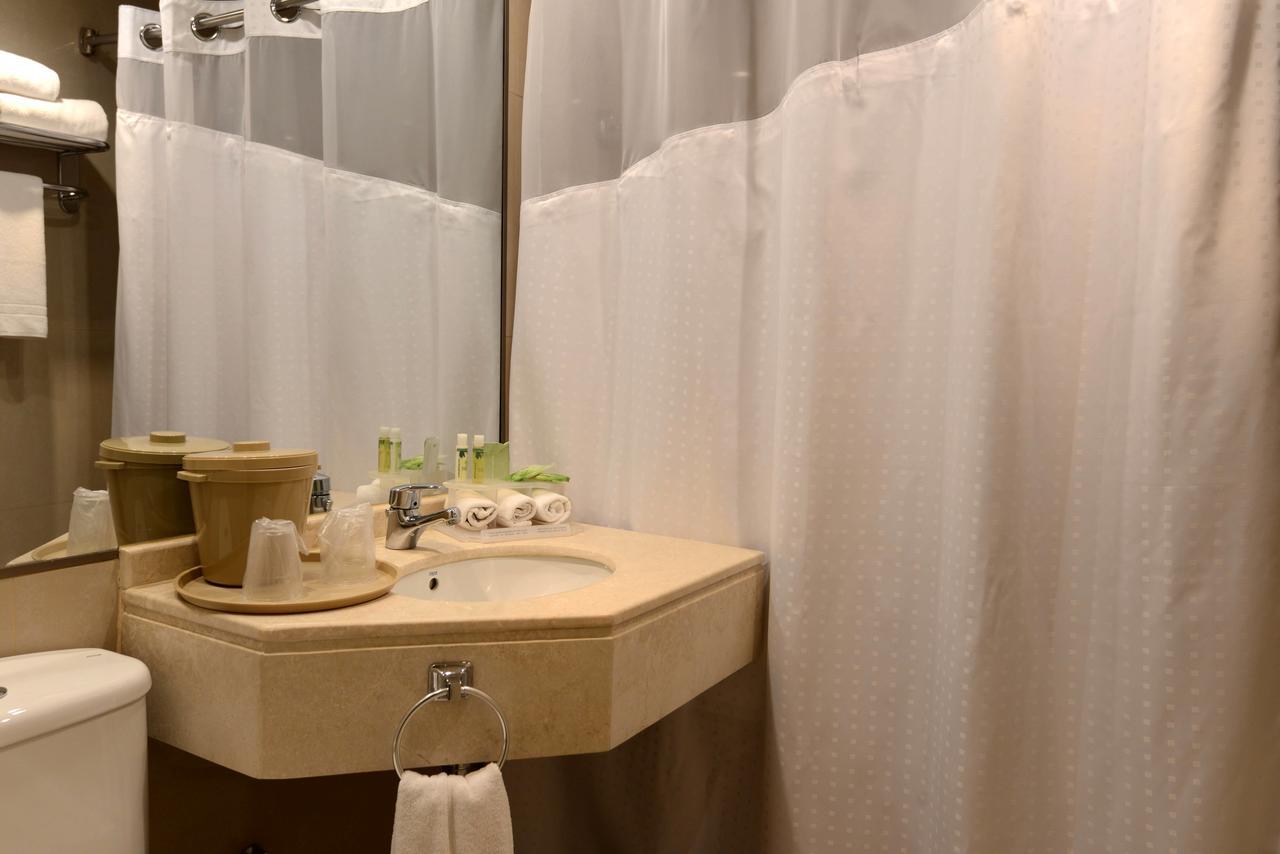 Express - - Patagonia Hotel Puerto Montt