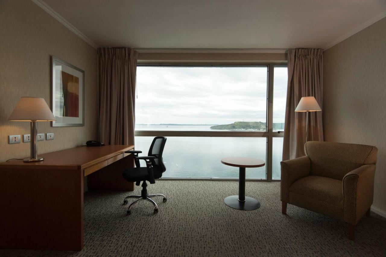 Express - - Patagonia Hotel
