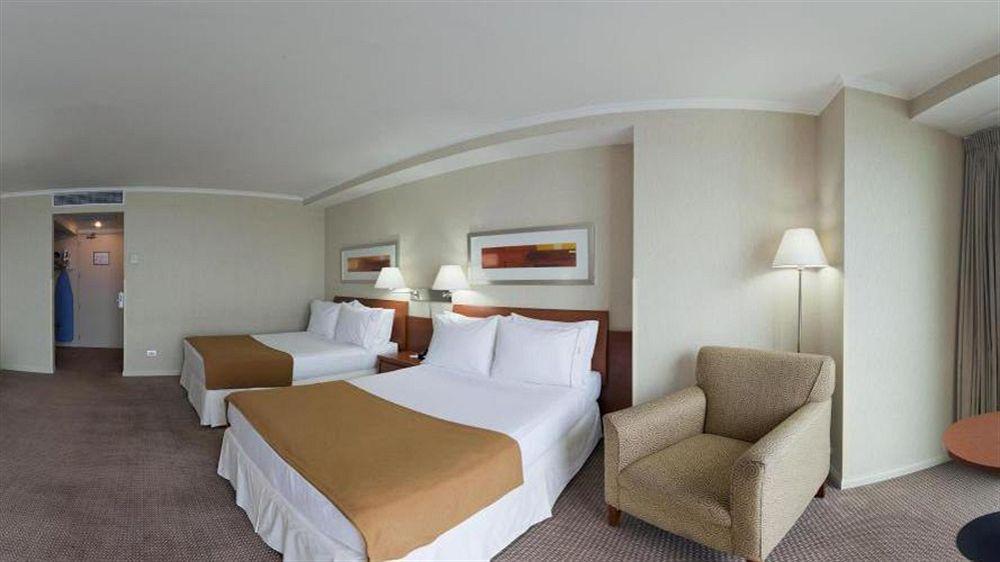 Express - - Patagonia 4* Puerto Montt